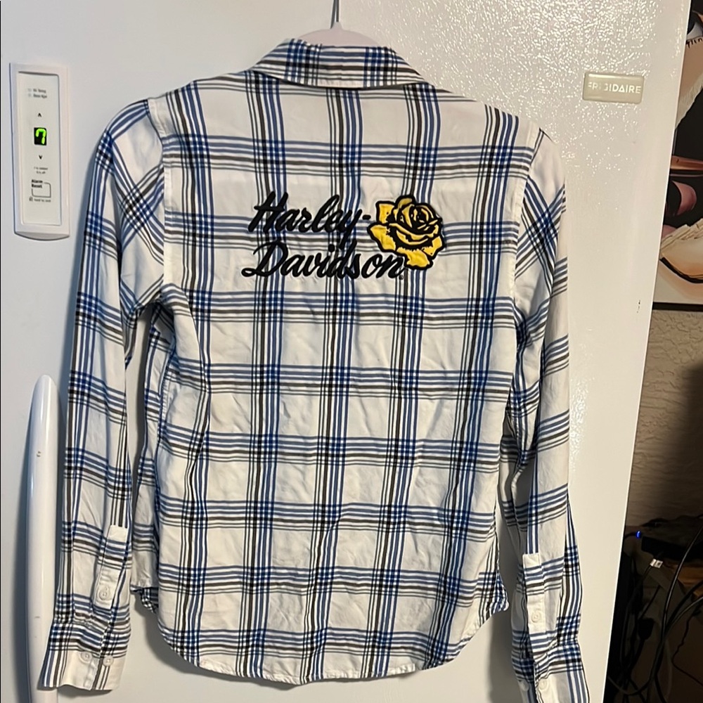 Harley-Davidson Blue and White Casual Button Down Shirt Yellow Rose